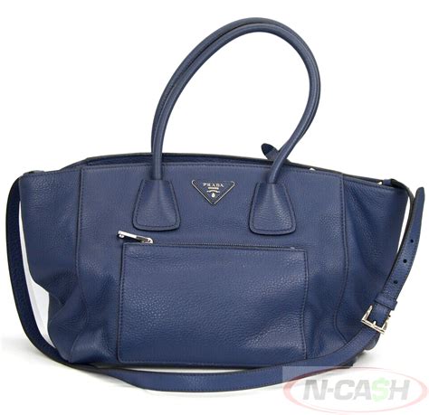 prada bluette bag